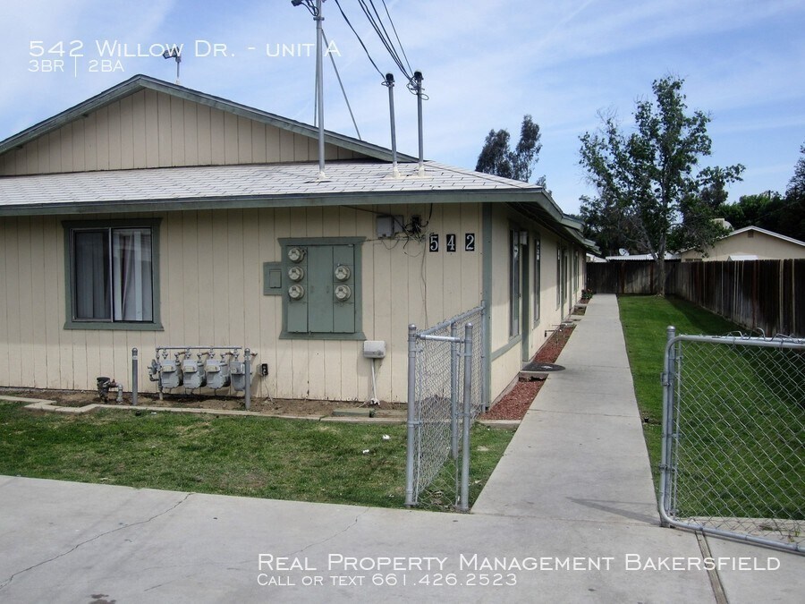 Primary Photo - 542 Willow Dr Unit A