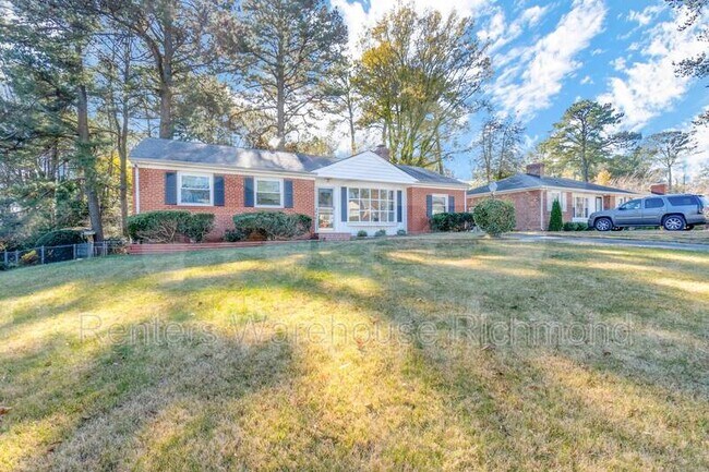 Building Photo - 7507 Comet Rd