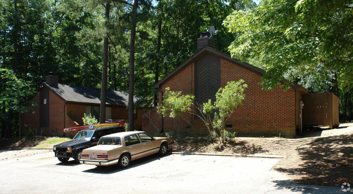4826 Hollenden Dr, Raleigh, NC 27616 Apartments in Raleigh, NC