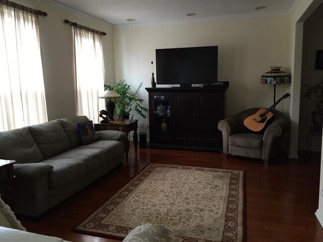 Foto del edificio - 53 Birch St