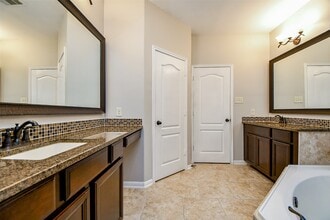 Building Photo - 26514 Forest Pine Ln