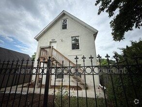 Building Photo - 1232 N Hamlin Ave