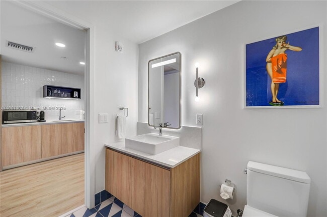 Foto del edificio - 601 NE 1st Ave