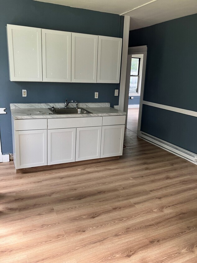 Foto principal - 141 Draher St