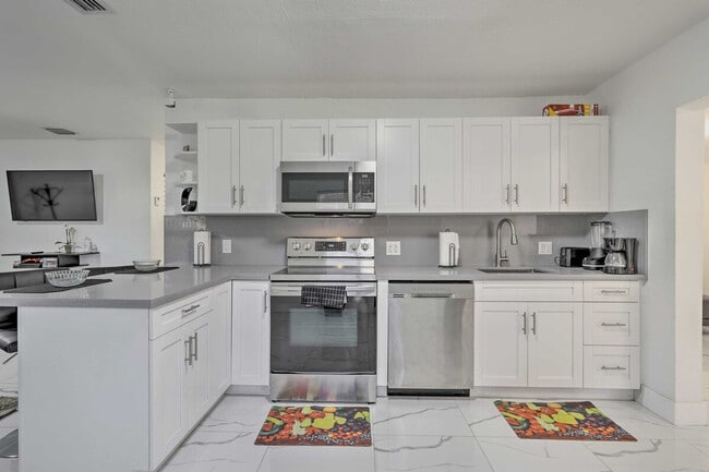 Foto del edificio - 846 NW 111th St