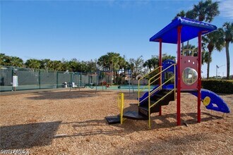 Building Photo - 2608 Sailors Way
