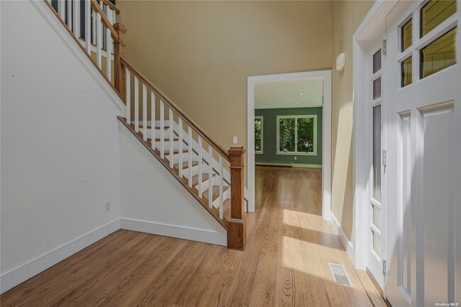 Foto del edificio - 17 Ashley Ln