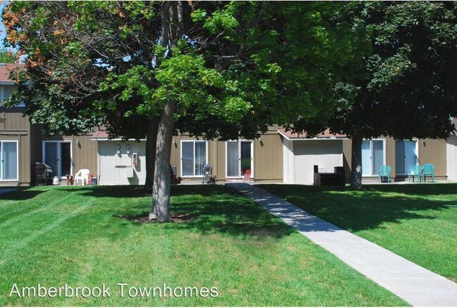 4319 W Hood Ave Unit A12 Kennewick Wa 99336 Apartment For Rent Primary Photo 4319 W Hood Ave