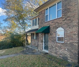 Building Photo - 2818 S O St