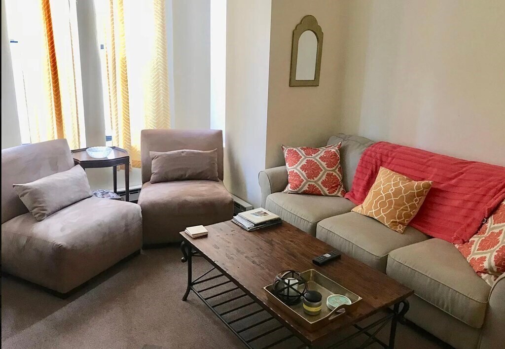 293333 Wellington St Unit 104, Boston, MA 02118 Room for Rent in