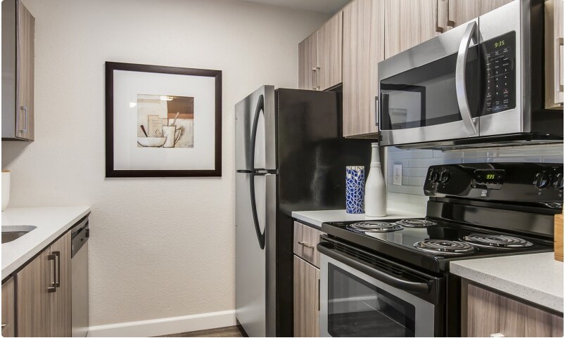 Foto principal - 5515 Springhouse Dr