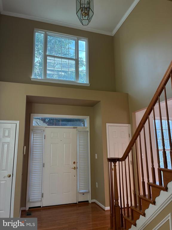 Building Photo - 17090 Anns Brook Ct