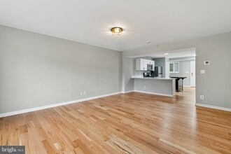 Building Photo - 1473C N Van Dorn St