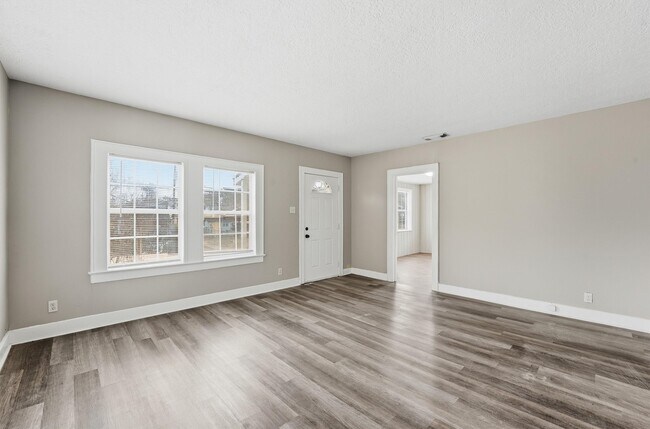 Foto del edificio - 144 Glendale St