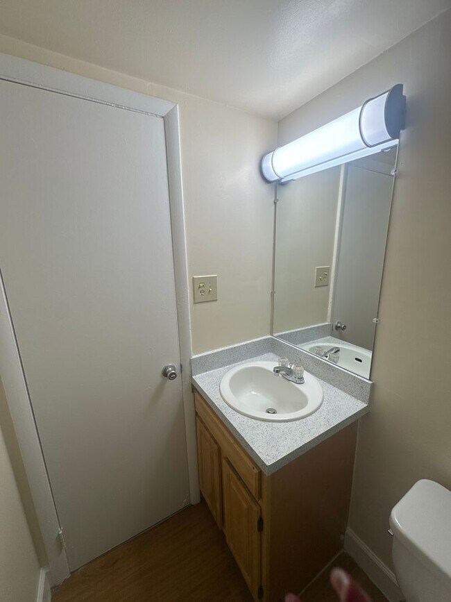 Interior Photo - Hewitt Gardens Apartments