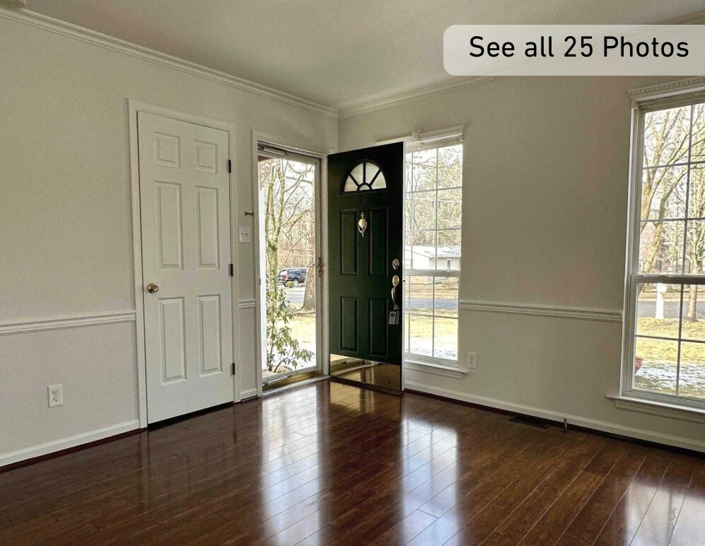 Foto del edificio - 109 Ward Ter