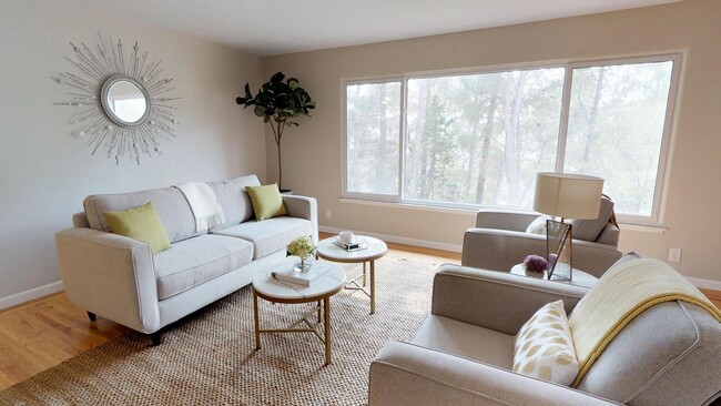 Building Photo - 1432 Bel Aire Rd