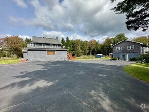 Building Photo - 596 PA-196
