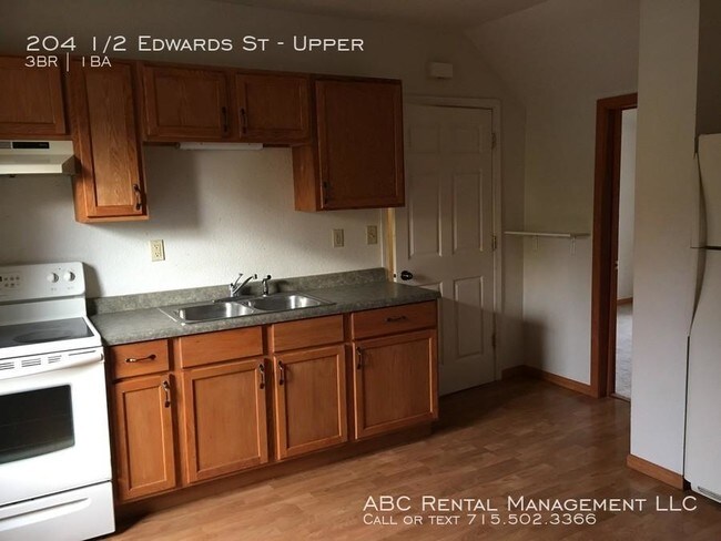 Foto del edificio - 3 bedroom in Wausau WI 54401