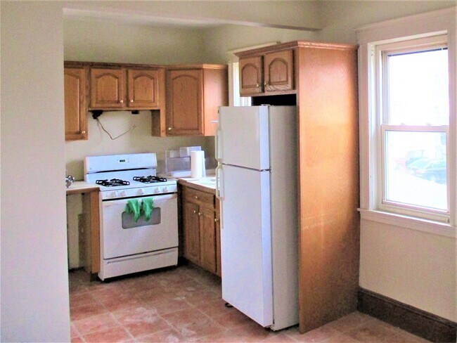 Building Photo - 3 Cufflin St