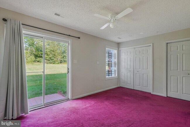 Foto del edificio - 2647 Longbow Ct