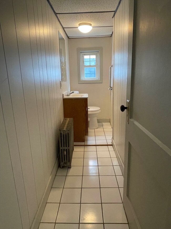 Foto del edificio - 638 Admiral St