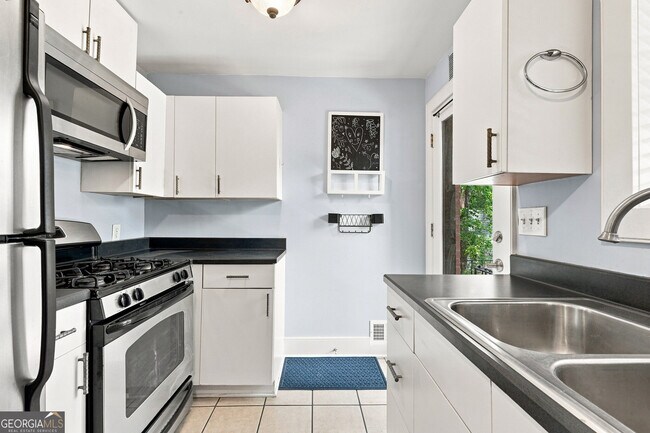 Foto del edificio - 1466 E Rock Springs Rd NE