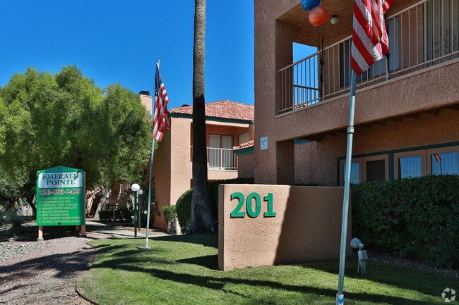 Foto del interior - Emerald Pointe Apartments "Tucson's Best K...