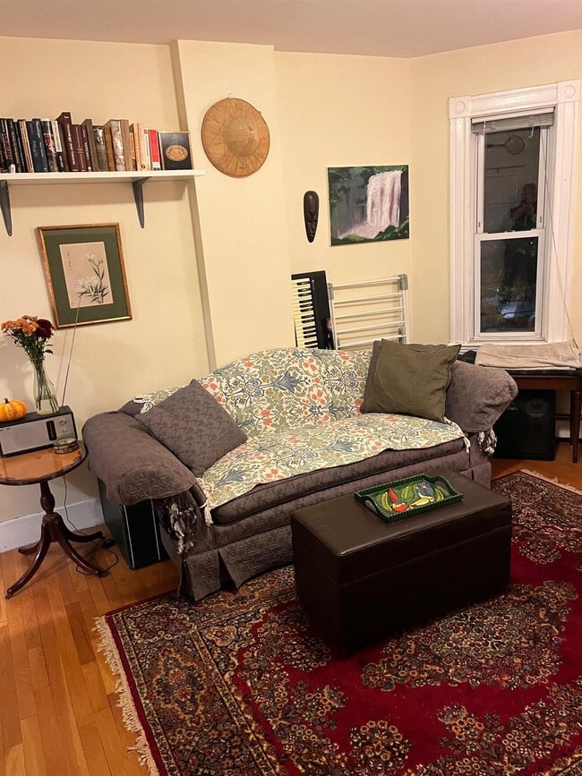 Foto del edificio - 213 Highland Ave