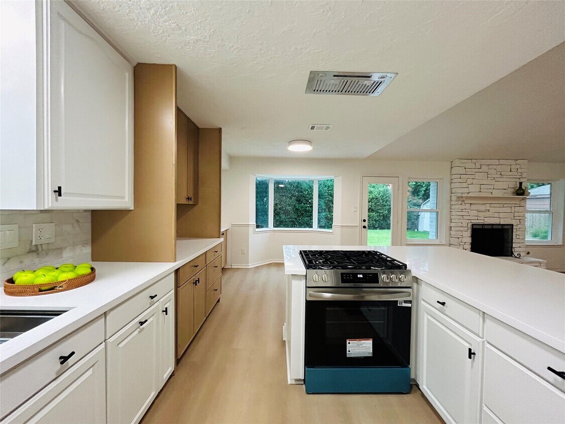 Building Photo - 12118 Dorrance Ln