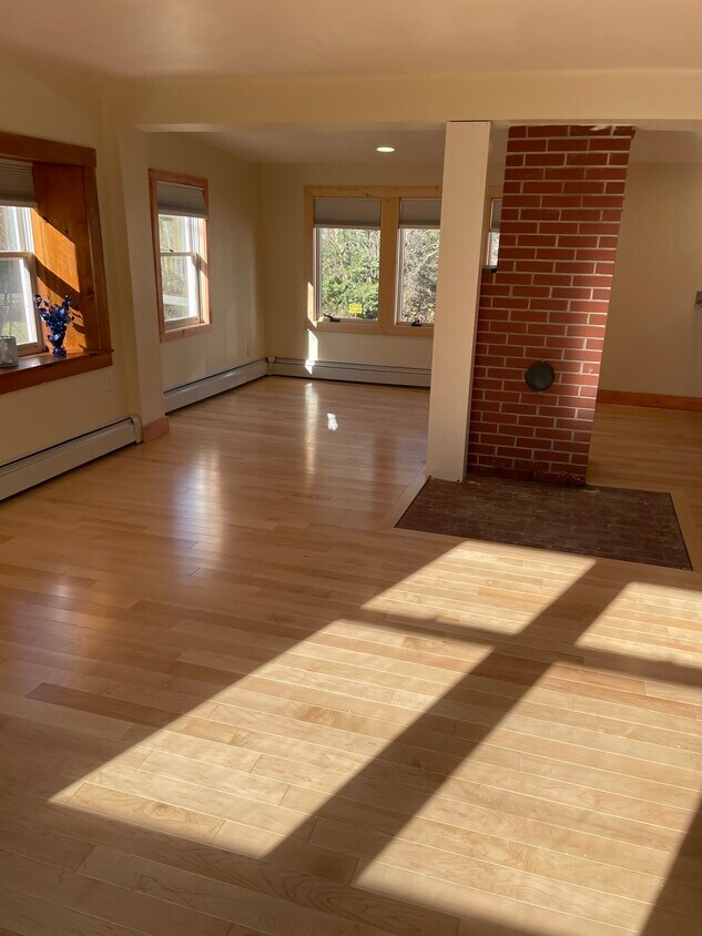 Plano del sitio - 310 Wadleigh Falls Rd