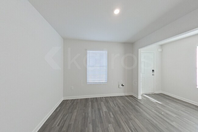 Foto del edificio - 137 Quail Ridge Dr