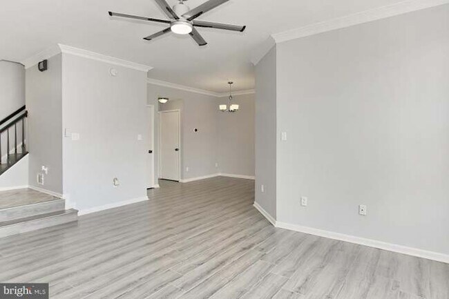 Building Photo - 44253 Mossy Brook Square
