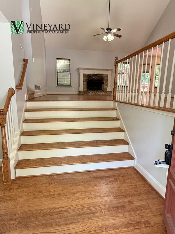 Building Photo - 102 Oak Ridge Trail