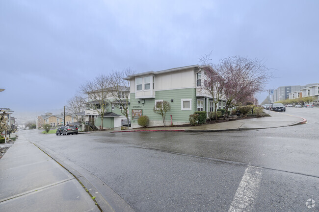 Foto del edificio - Eliza McCabe Townhomes