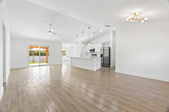 Foto del edificio - 8575 99th Ct