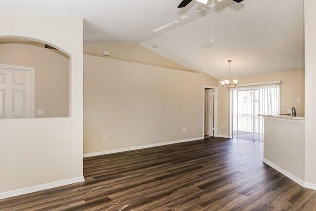 Foto del edificio - 2970 Bedford St