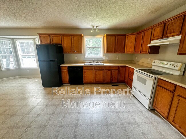 Foto del edificio - 370 Parrish Farm Ln