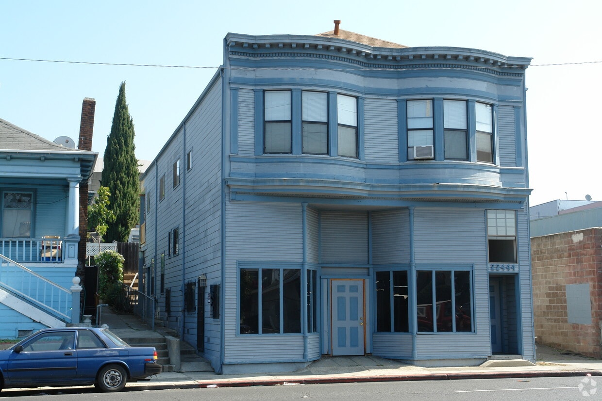 Building Photo - 22444 Mission Blvd