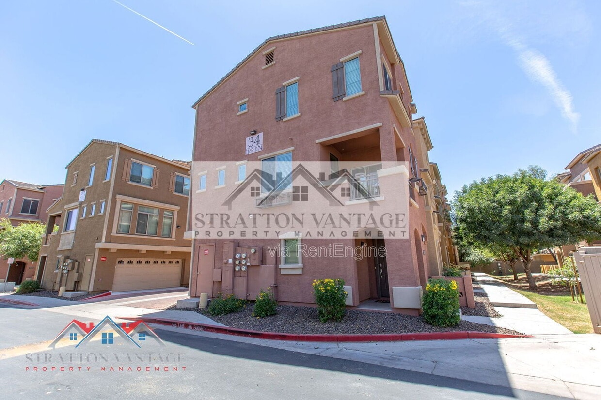 Photo - 900 S 94th St