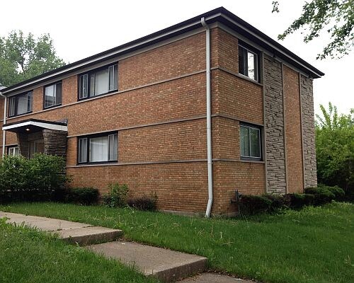 Building Photo - 956-960 E 85th St