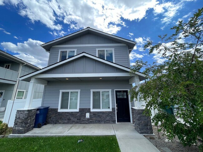Foto del edificio - Post Falls Home