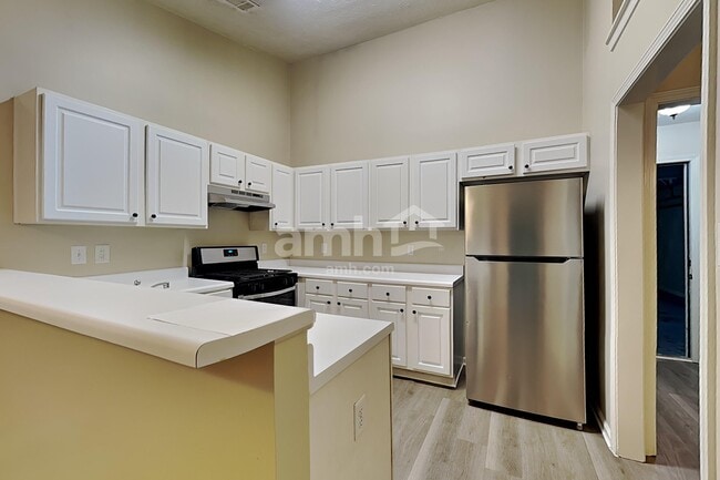 Building Photo - 4701 Gold Mine Dr