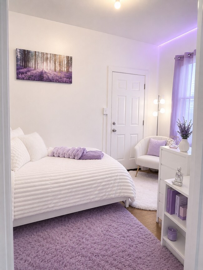Dormitorio - 750 Brookline Blvd