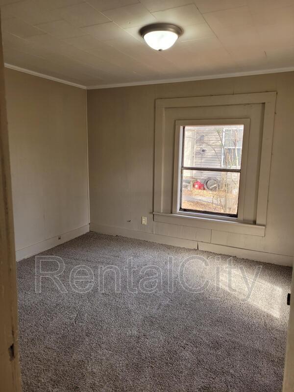 1722 E Wheeler St, Dyersburg, TN 38024 House Rental in Dyersburg, TN