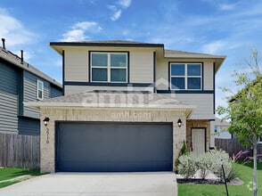 Building Photo - 2716 Geronimo Creek