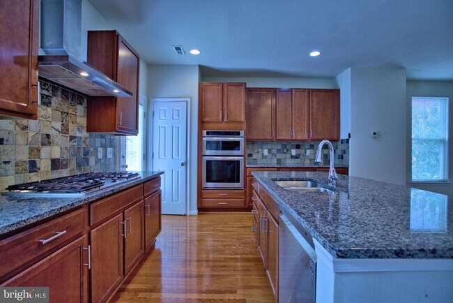 Foto del edificio - 9612 Stockwell Ln