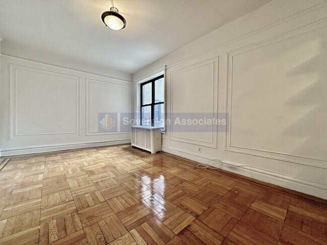 Foto del edificio - 615 Fort Washington Avenue