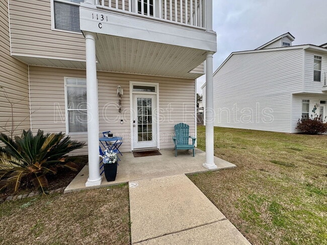 Foto del edificio - 1131 Century Oaks Dr