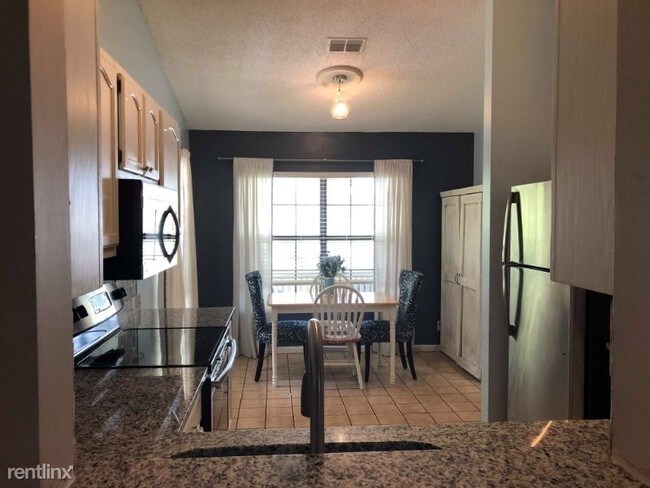 Foto del edificio - 3 br, 2 bath House - 449 Naugatuck Dr